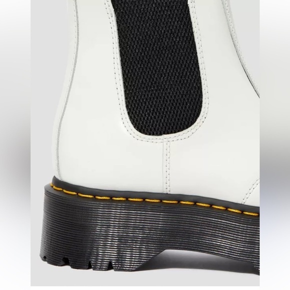 DR.martens 2976 quad platform women’s Chelsea boots main image 6